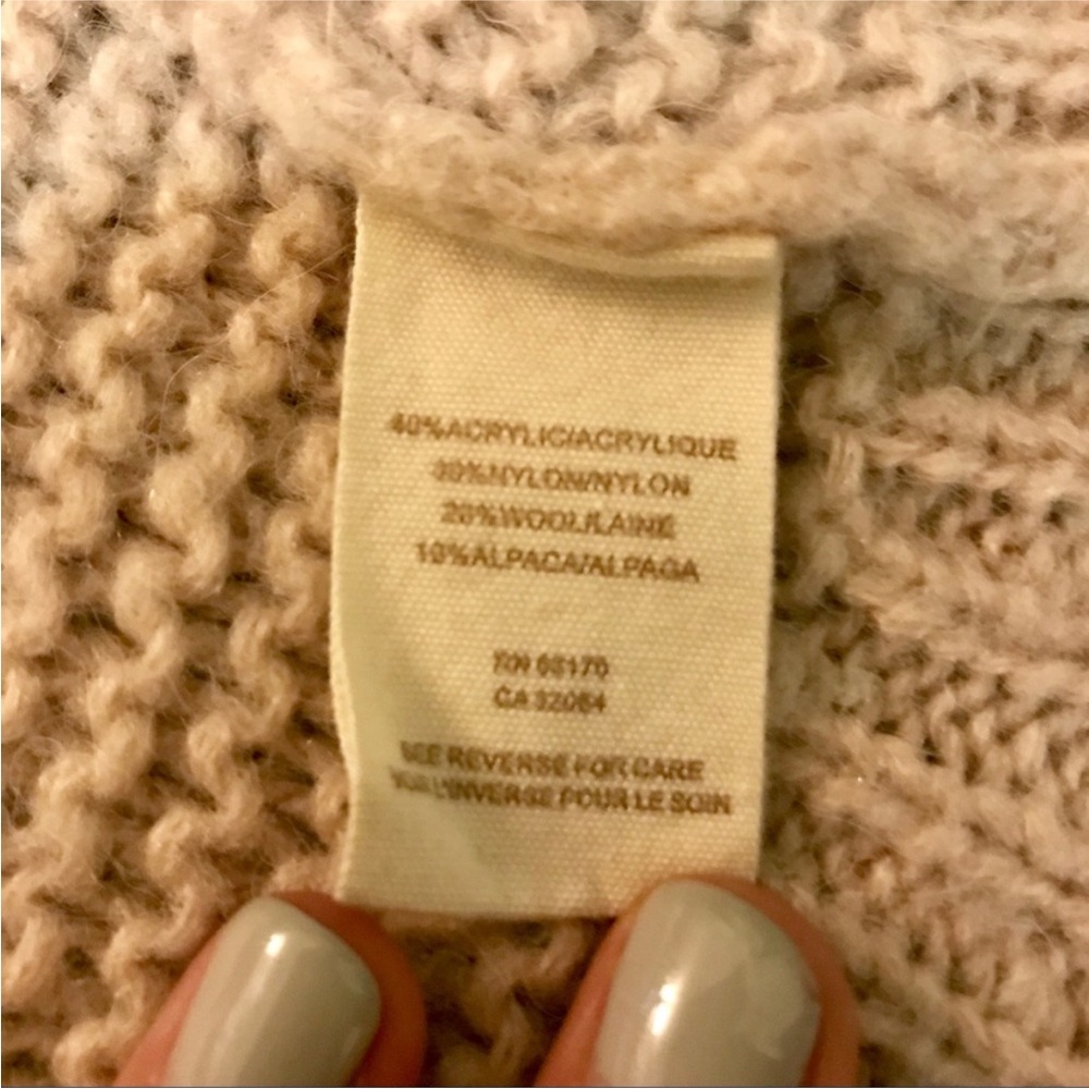 Free People Oversized V-Neck Sweater Large - Picture 4 of 5